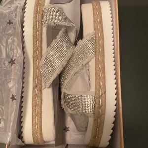 Very G Size 8 Sandals. Brand New in Box.